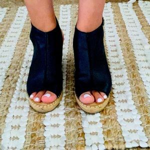 Banana Republic 9 ½ Black